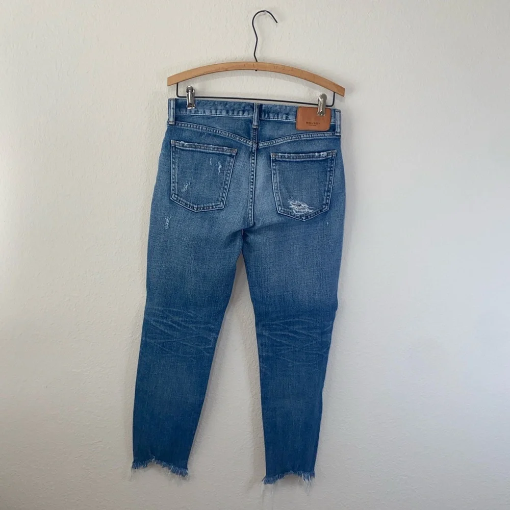 🎈Moussy Vintage Glendele Light Wash Distressed Zipper Fly Skinny Jeans! - Picture 9 of 13